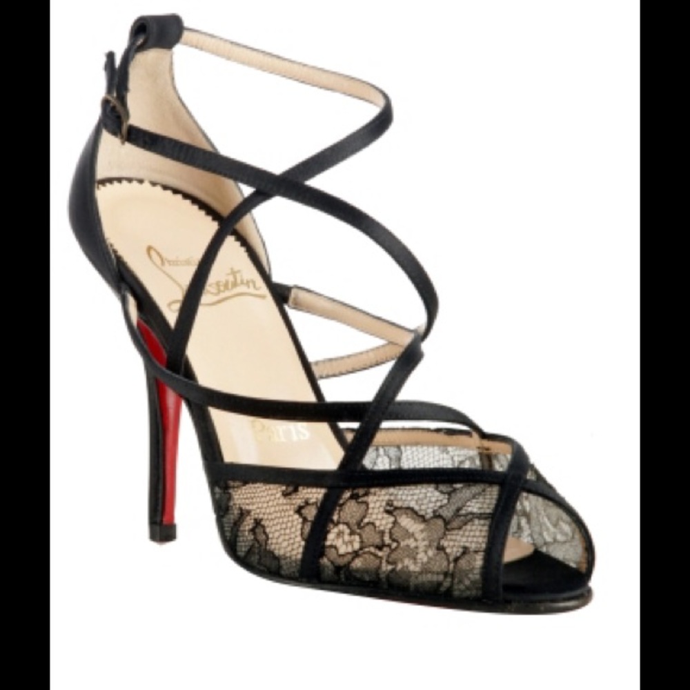 Christian Louboutin vanitairita black