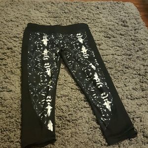 Fabletics workout Capris