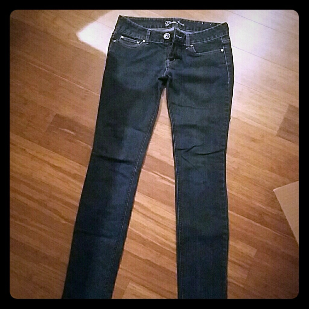 GUESS Jeans