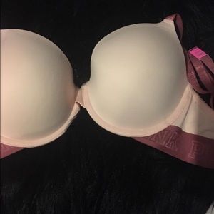 Victoria's Secret T-Shirt Bra