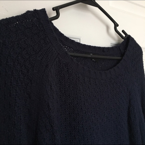 Navy Blue knitted sweater - Picture 1 of 4