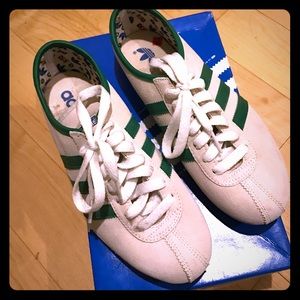 Adidas Beige/Green Striped Originals