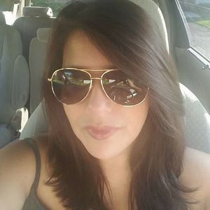 Meet your Posher, Kisenia