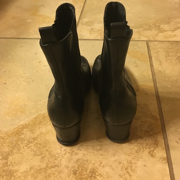 Ankle boots by Antonio Melani - Picture 3 of 4