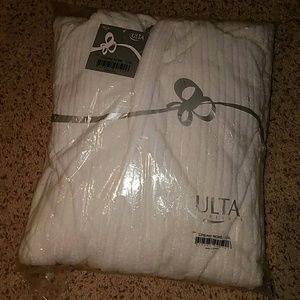 Brand new robe from Ulta