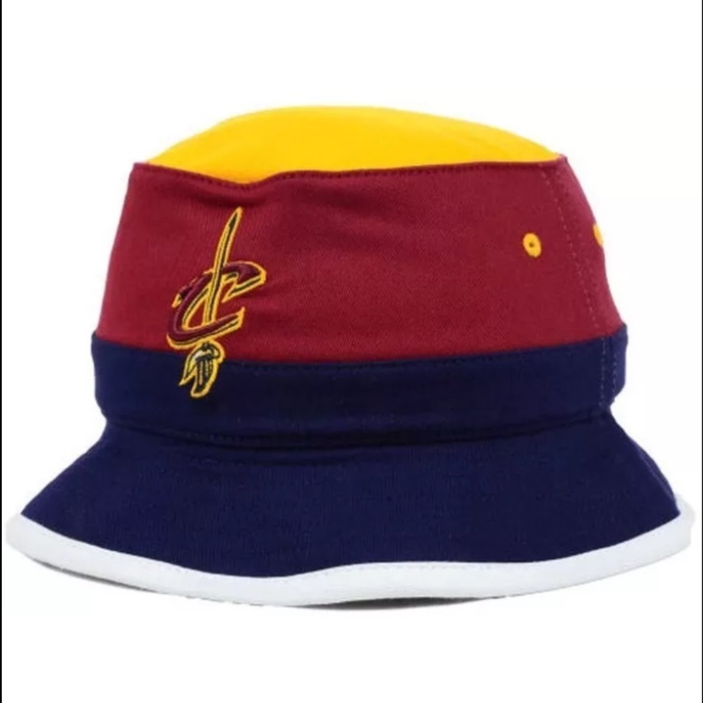 Cleveland cavaliers Mitchell ness bucket hat Cavs