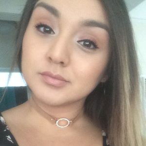 Meet your Posher, Brenda