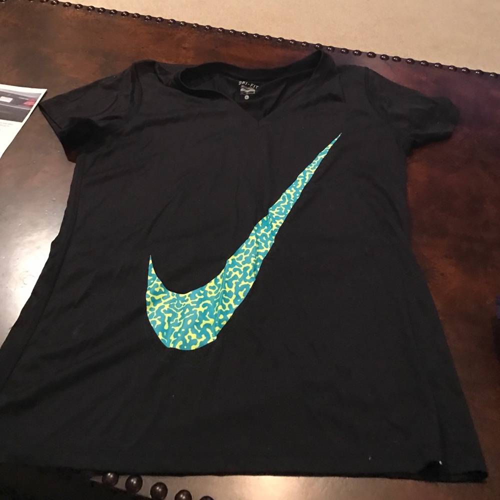 Nike dry fit shirt