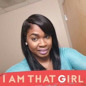 Meet your Posher, Tia