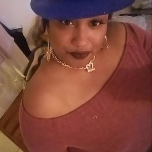 Meet your Posher, Sonya