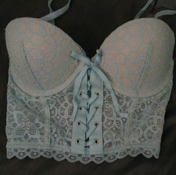 Victoria's Secret Other - NWT Victoria's Secret lace bra