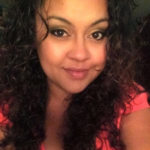 Meet your Posher, Chinda