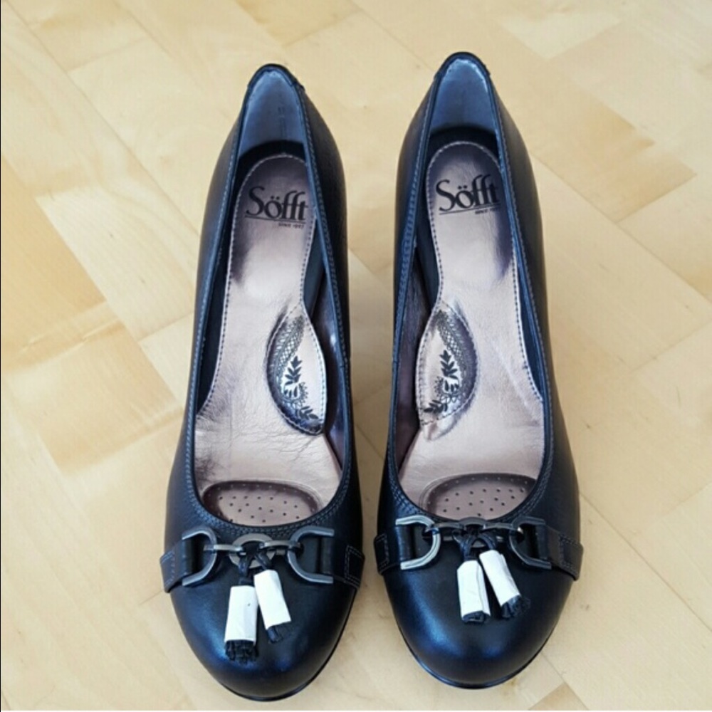 Sofft Round-Two Kitten Heel - image 2