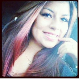 Meet your Posher, Yadira