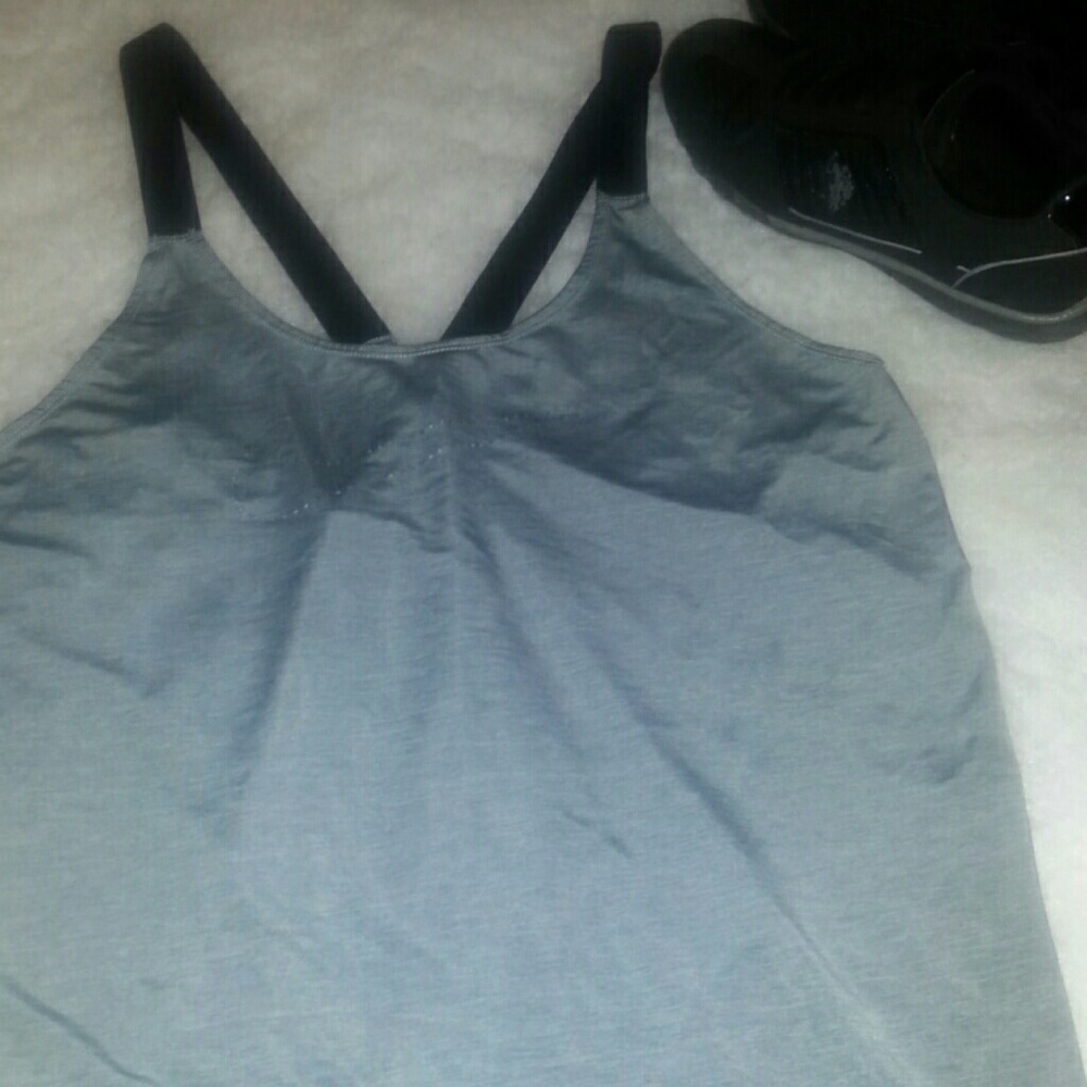 Nike dry fit tank