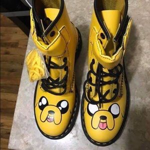 Dr. Martens Jake Asventure Time