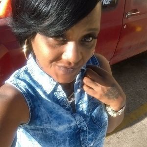 Meet your Posher, Shellie