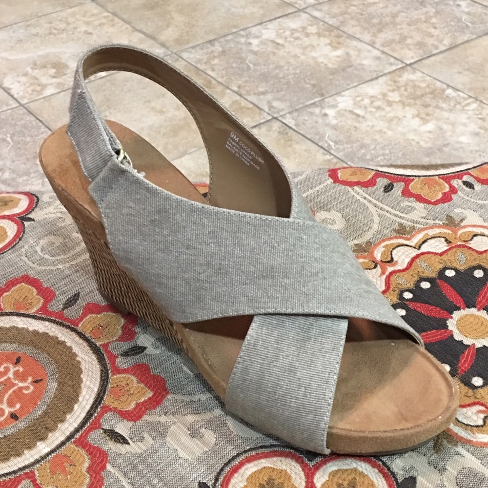 Coco Plush linen sandals