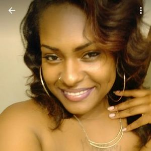 Meet your Posher, Shayla