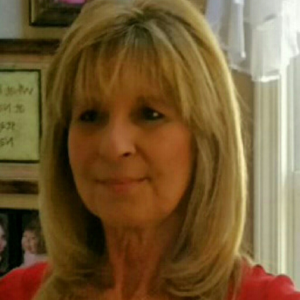 Meet your Posher, Carole