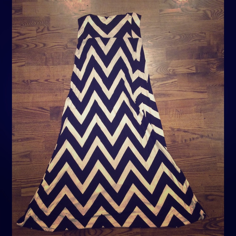 Chevron Maxi Skirt