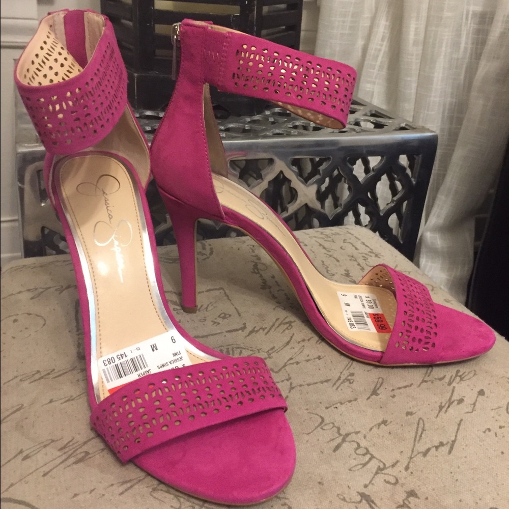Jessica Simpson Faux suede fuschia heels