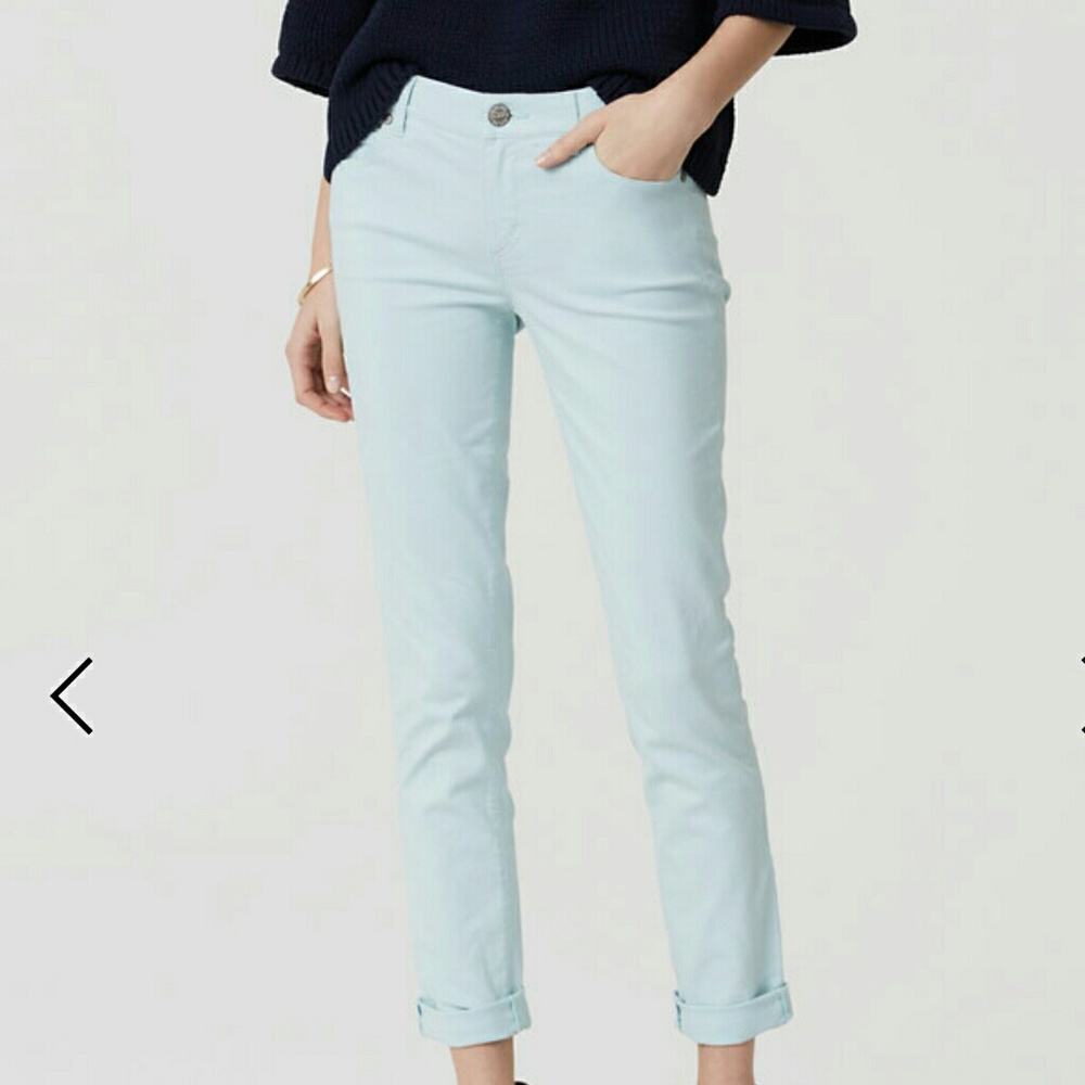Modern kick crop jeans