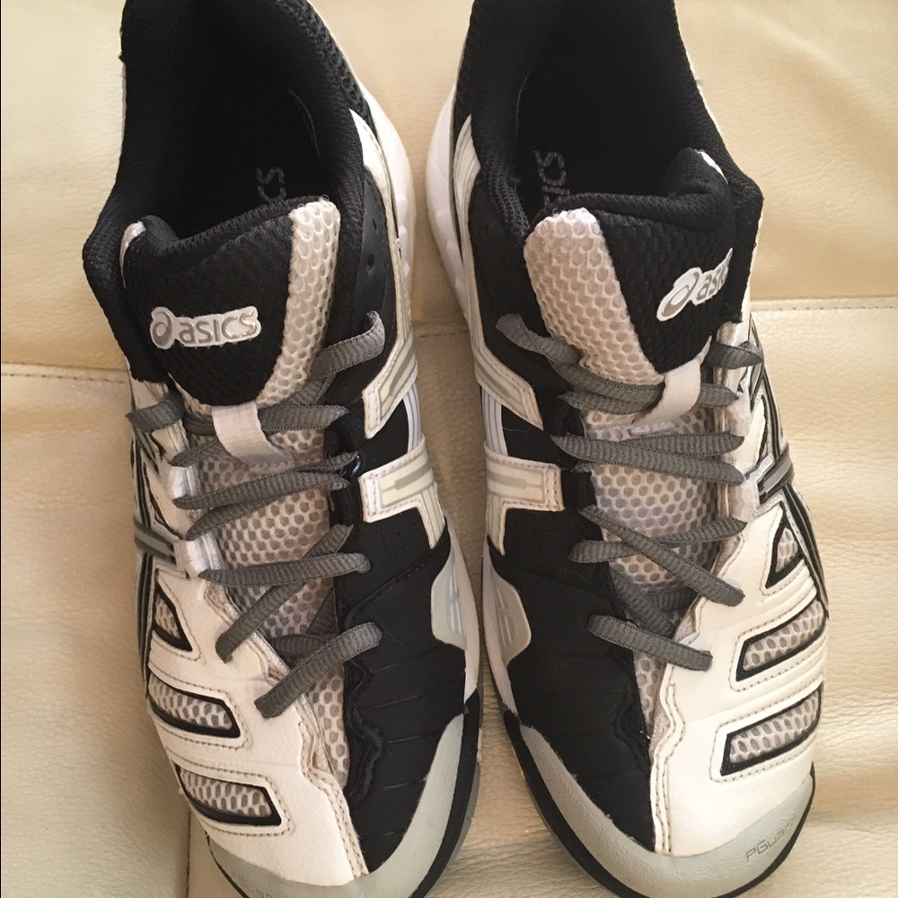 Asics Volleyball Shoes size 8