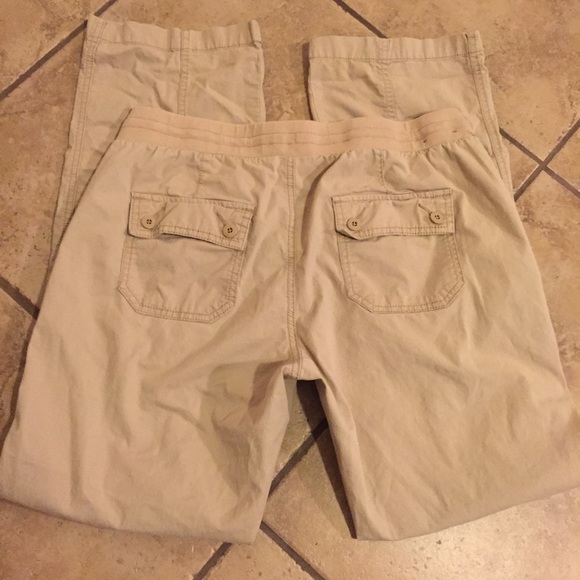 Old Navy Pants - Maternity khaki adjustable pants size medium Old Navy Pants - Maternity khaki adjustable pants size medium