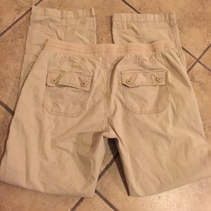 Old Navy Pants - Maternity khaki adjustable pants size medium Old Navy Pants - Maternity khaki adjustable pants size medium