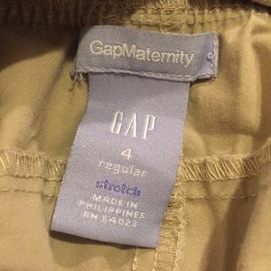 GAP Pants - Gap maternity khaki pants slacks size 4 GAP Pants - Gap maternity khaki pants slacks size 4