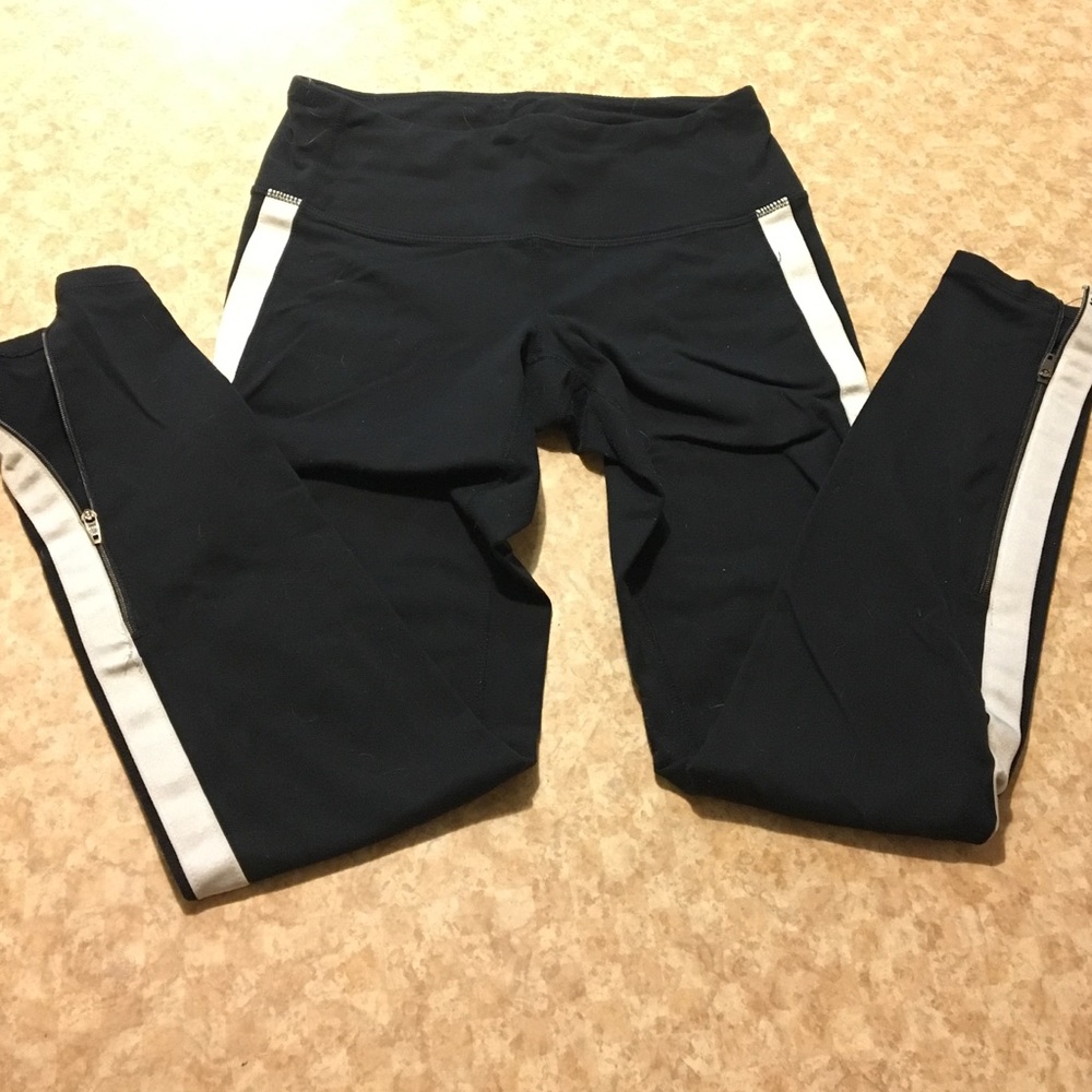 Athleta tuxedo leggings