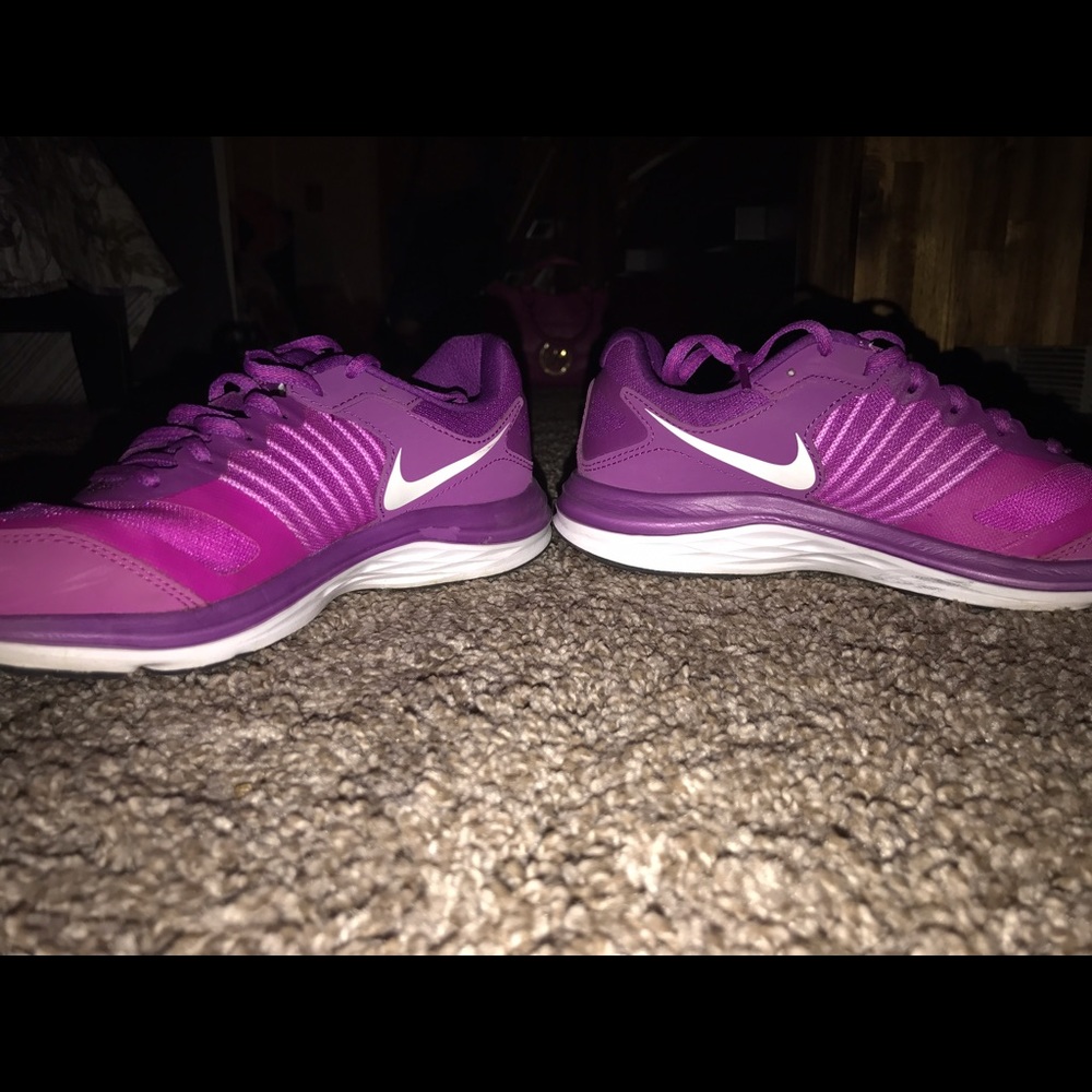 Nike Pink/purple size 6.5