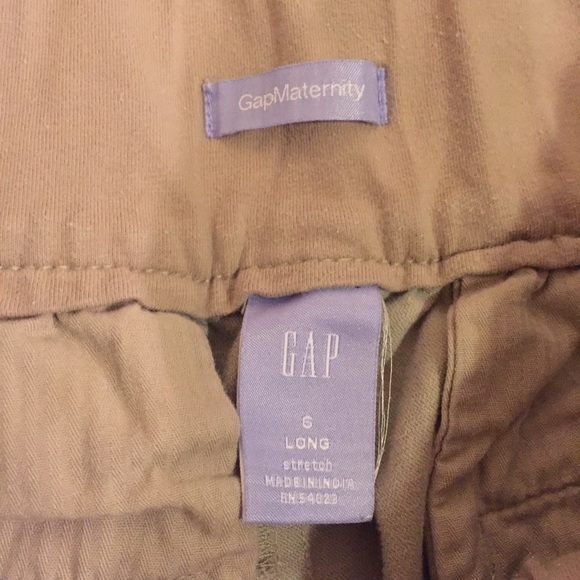 GAP Pants - GAP maternity khaki pants size 6 long 33" inseam GAP Pants - GAP maternity khaki pants size 6 long 33" inseam