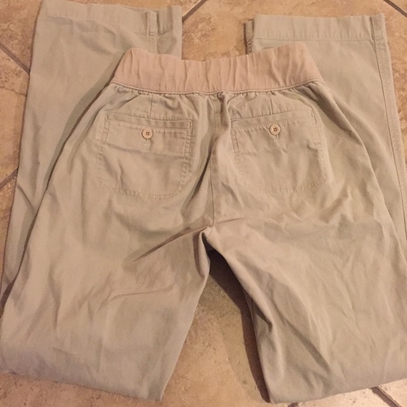 GAP Pants - GAP maternity khaki pants size 6 long 33" inseam GAP Pants - GAP maternity khaki pants size 6 long 33" inseam
