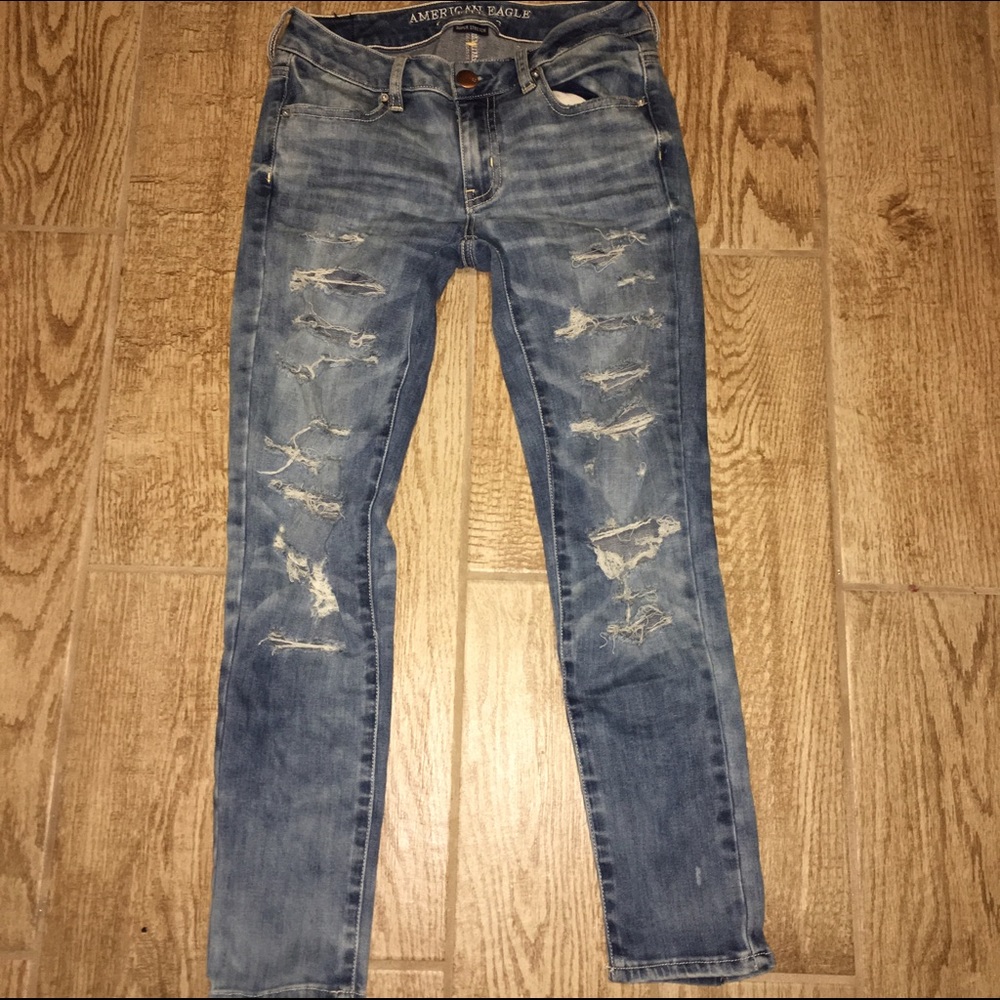 American Eagle ripped skinny jeans