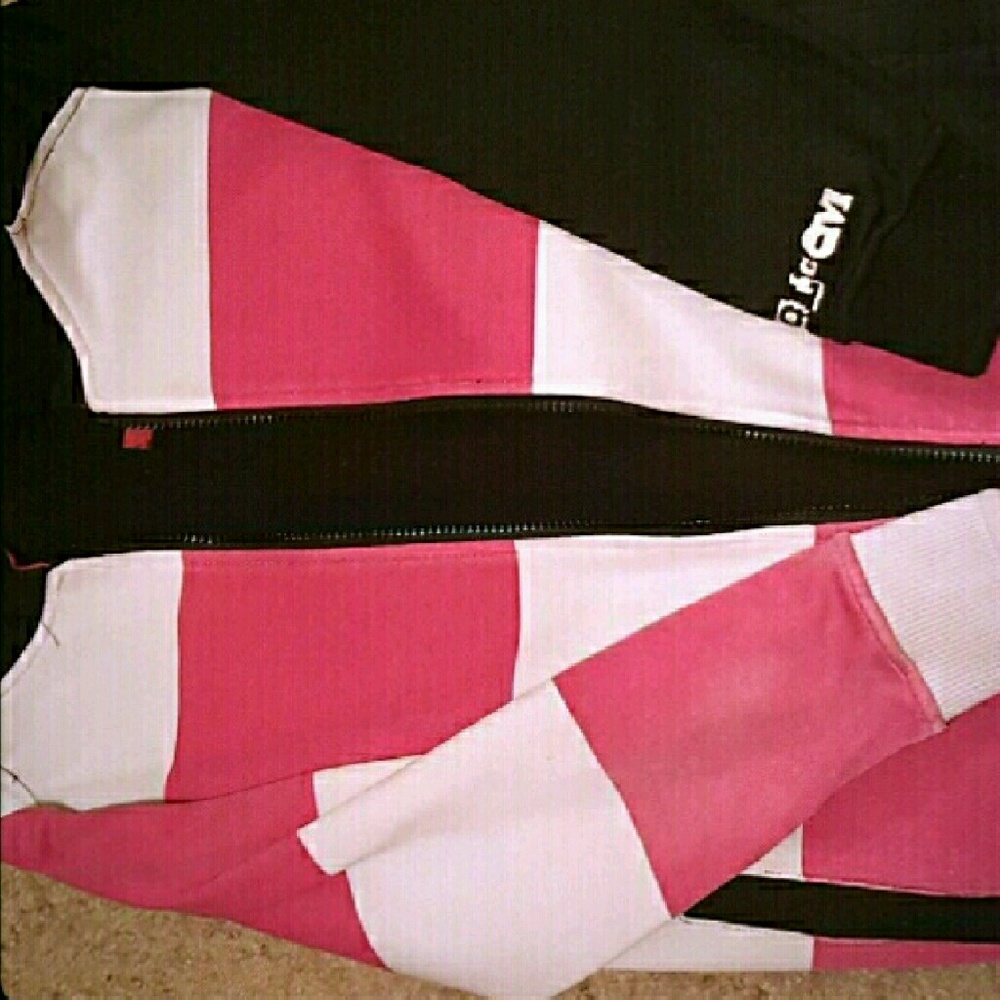 Volcome jacket