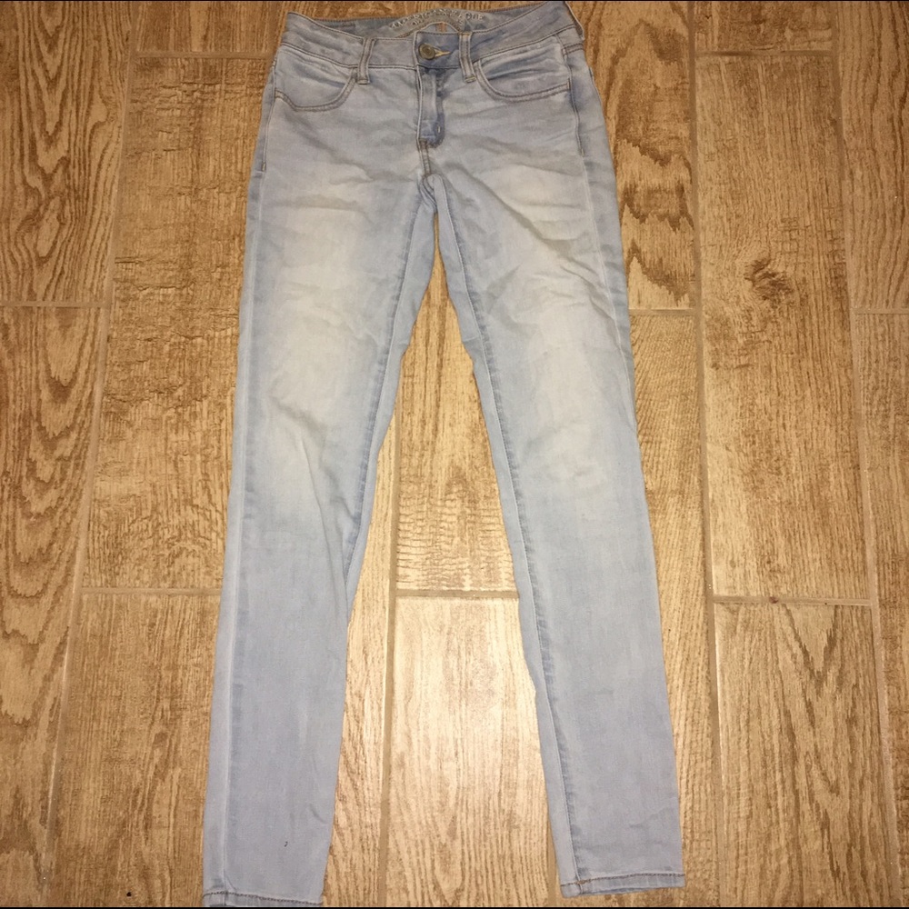 American Eagle skinny jeans