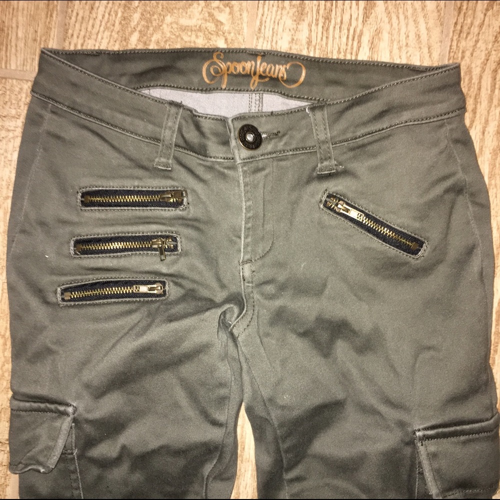 Green jeggings
