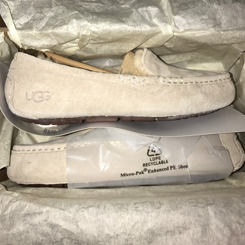 Must sell! UGG Moccasins