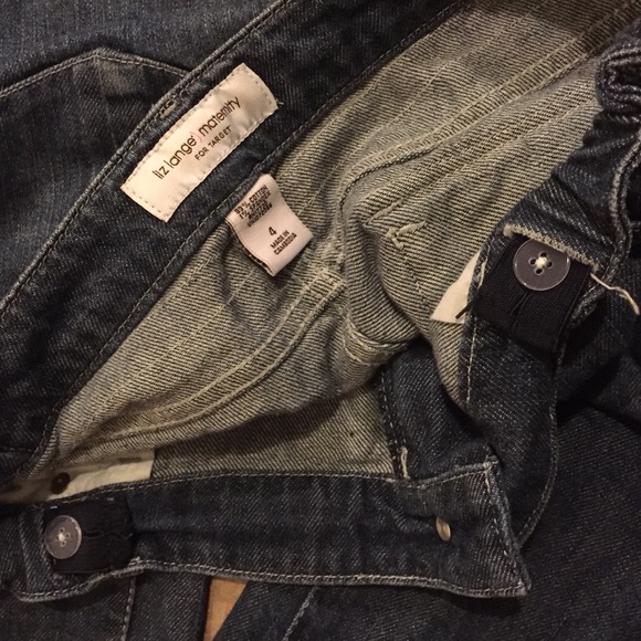 Liz Lange Jeans - 💋FINAL SALE💋Maternity straight leg jeans size 4 Liz Lange Jeans - 💋FINAL SALE💋Maternity straight leg jeans size 4