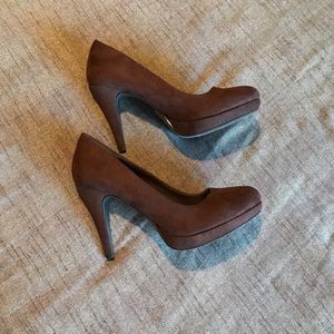 FINAL PRICE! New Brown size 8 pumps