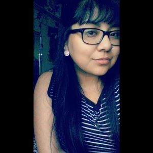 Meet your Posher, Monique