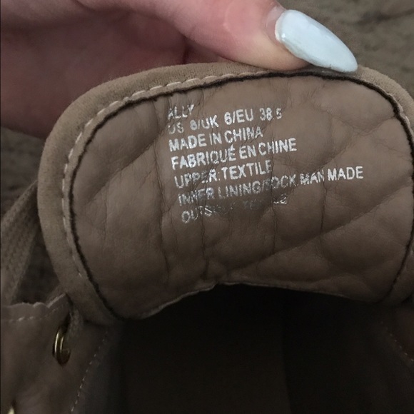 Tan Sneakers - Picture 2 of 4