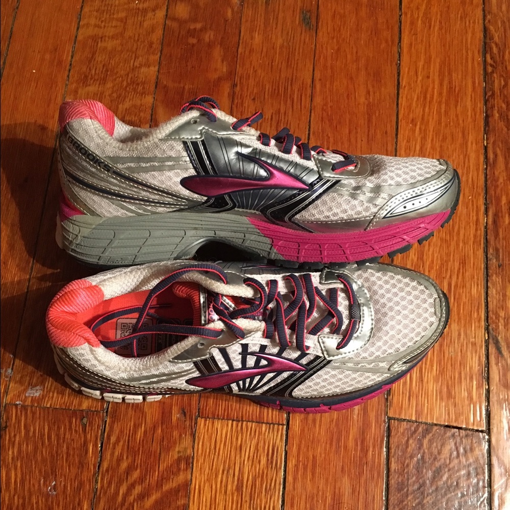 BROOKS ADRENALINE GTS 14