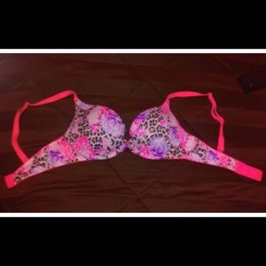 Victoria Secret PINK bra 32B
