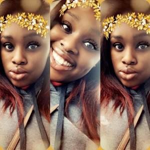 Meet your Posher, Evelyn