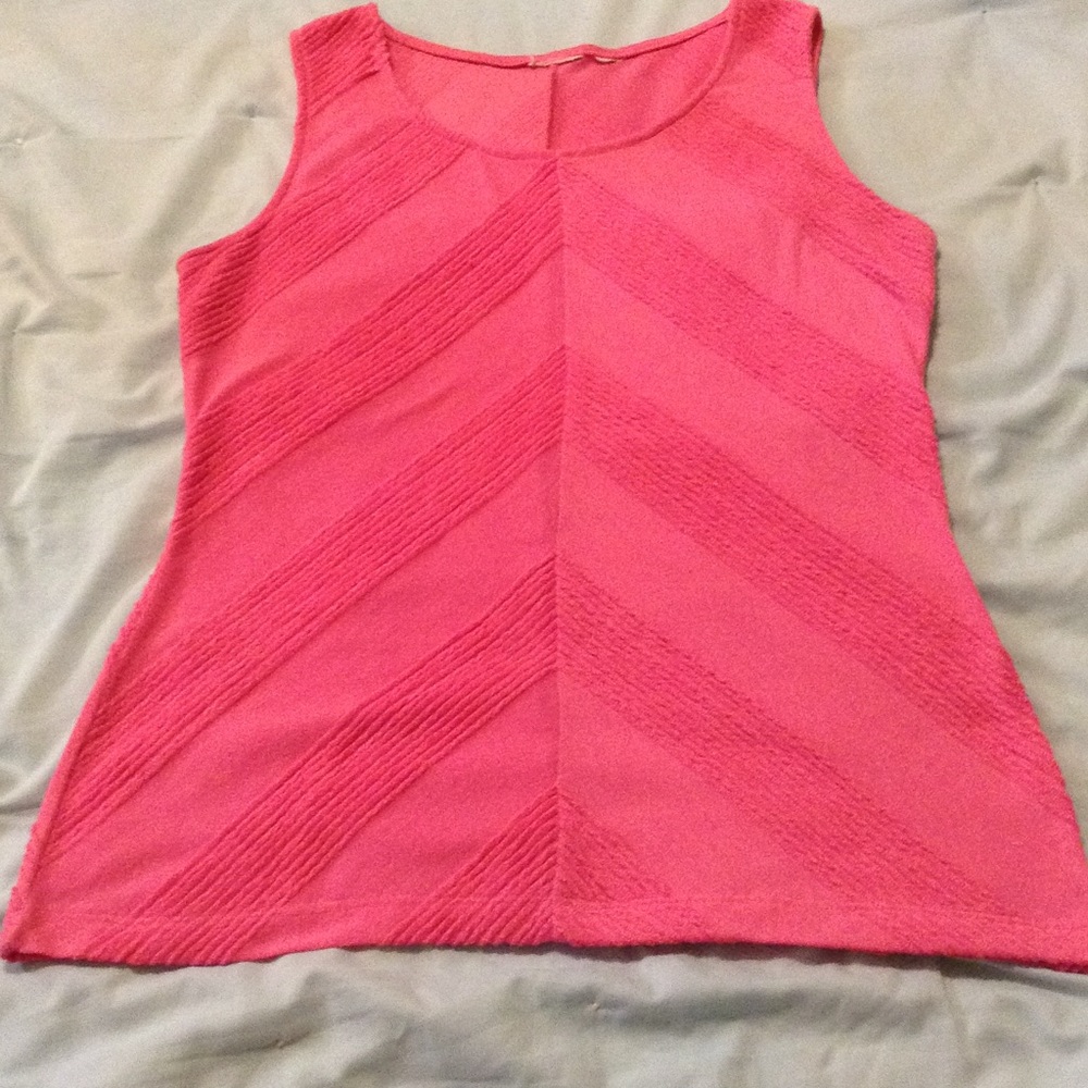 Hot pink tank