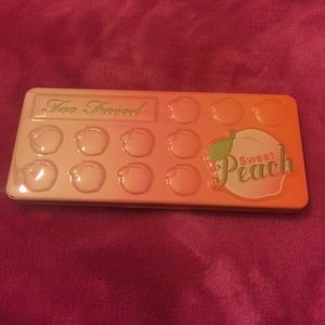 !!!ON HOLD PLEASE DO NOT BUY!!! Too Faced Peach Pa