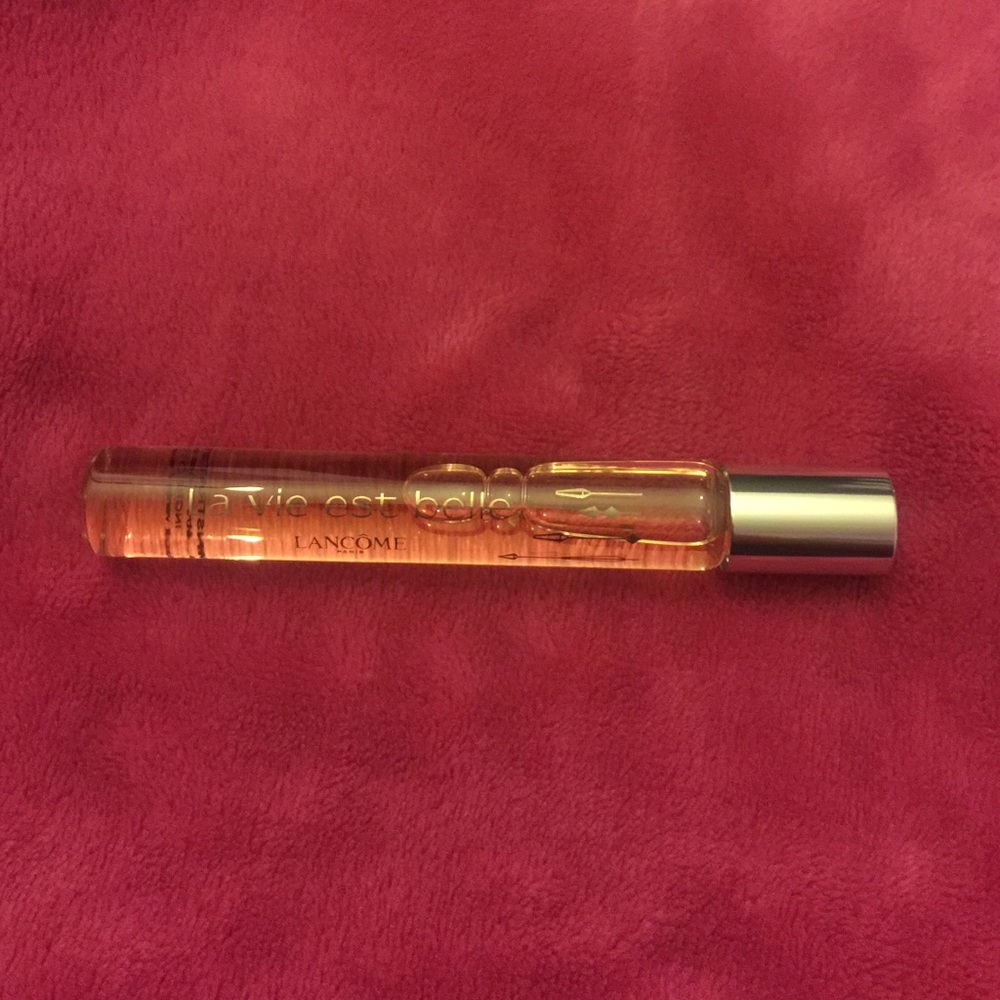 Lancome La Vie Est Belle rollerball